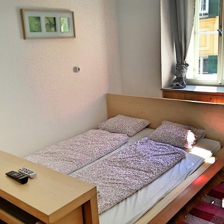 Apartment Jakominiplatz Γκρατς Δωμάτιο φωτογραφία